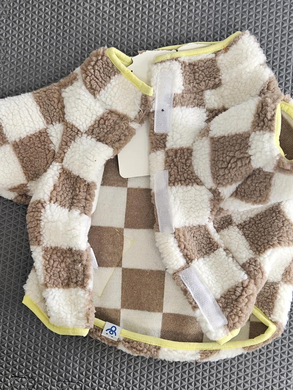 Oodles Lot of 2 Size M Fleece warm Dog Coats Check Design